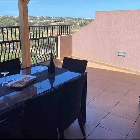 2 Bedroom Penthouse With Country And Sea Views *