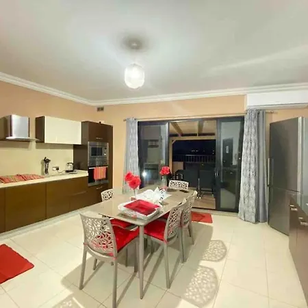 2 Bedroom Penthouse With Country And Sea Views Apartament Marsaskala