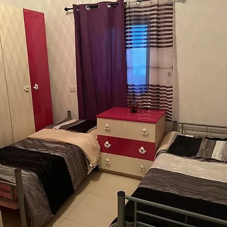 Appartamento 2 Bedroom Penthouse With Country And Sea Views Marsaskala