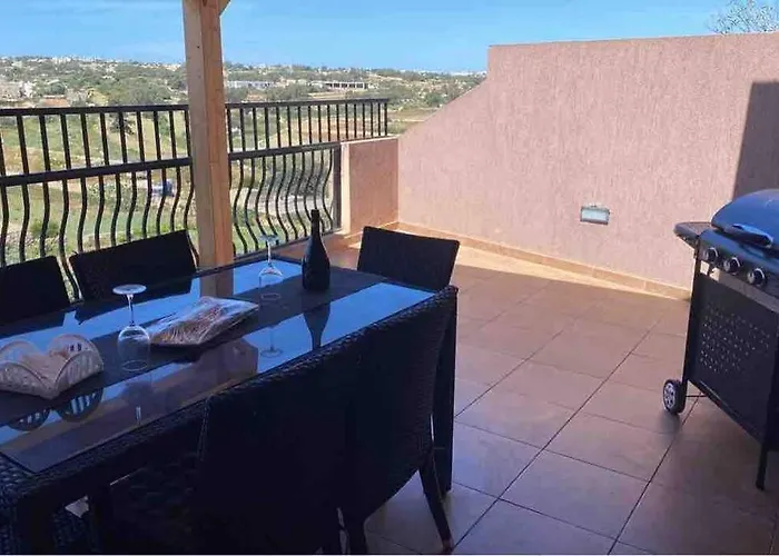 2 Bedroom Penthouse With Country And Sea Views *