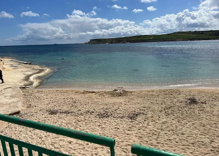 2 Bedroom Penthouse With Country And Sea Views