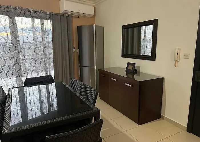 2 Bedroom Penthouse With Country And Sea Views * Марсаскала